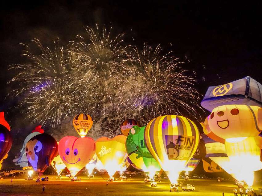 台灣熱氣球嘉年華＋瓦