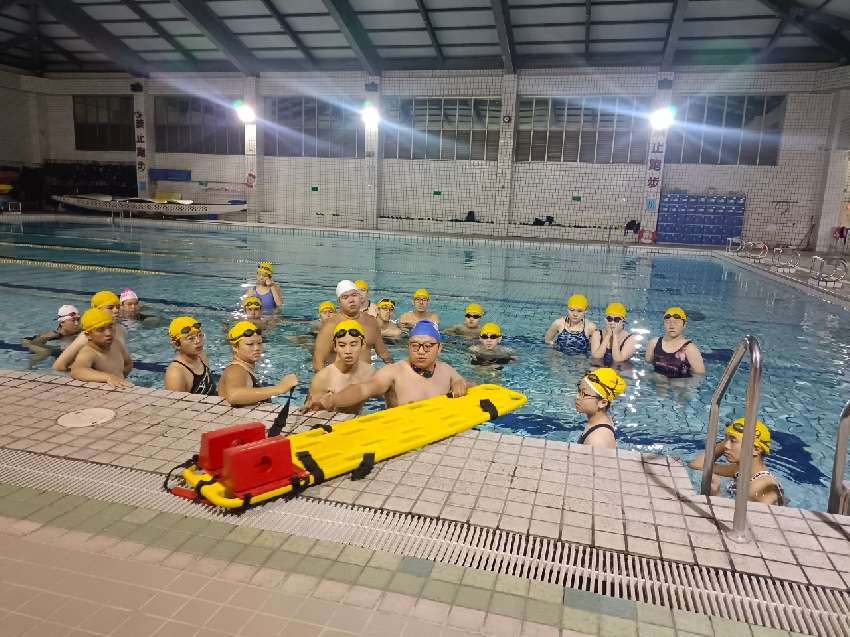 台南大學游泳教練專班