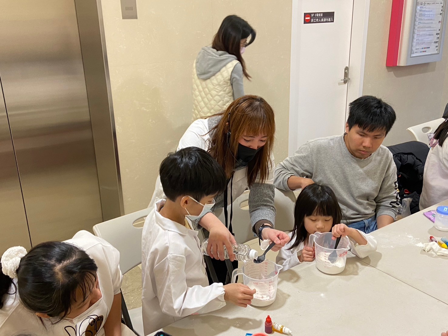 板橋大遠百-宇宙體驗