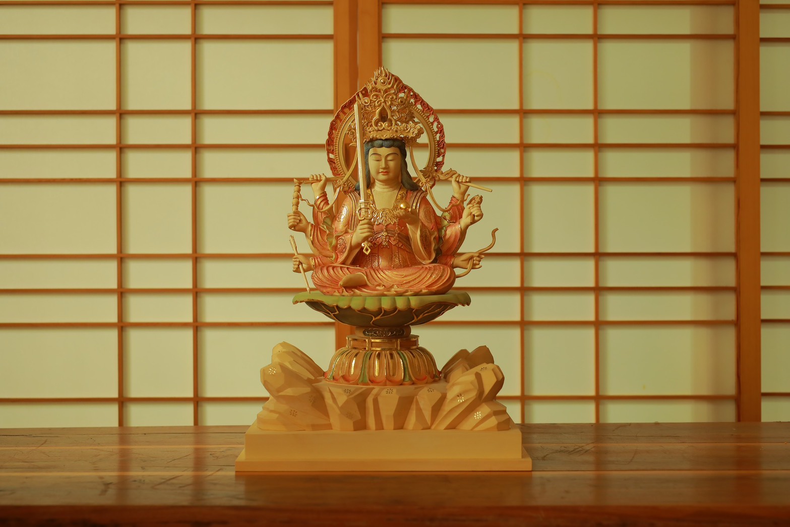 魅力之神：八臂辯才天