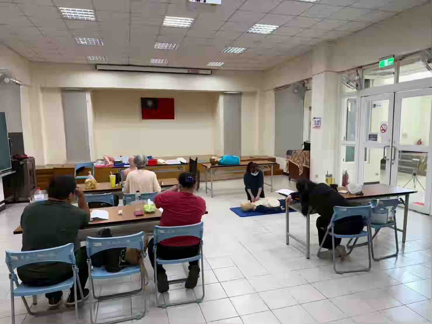 桃園市照顧服務員證照