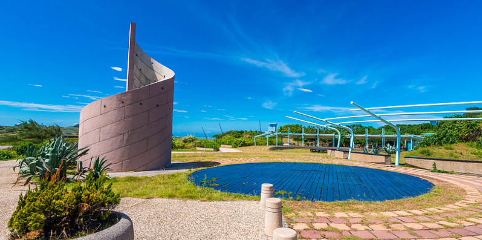 昇恆昌夏季風箏公園淨灘活動